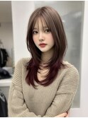 セミロング　レイヤーカット　顔周り　センターパート　20代30代