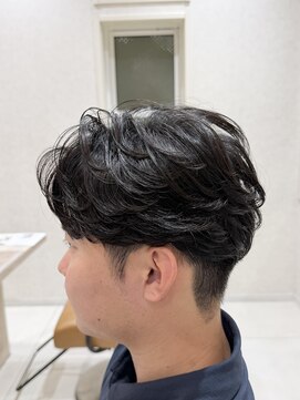 アピッシュ シーナ 海老名店(apish ciena) フェザーショート