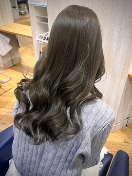 ラパンセ ブルー(LA PENSEE BLEU) オリーブ　グレージュ　ブリーチなしWカラー　ベージュ　透明感