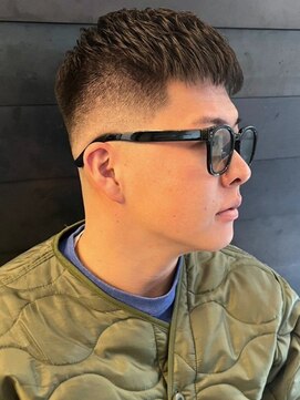 ディスイズバーバーフォース(THIS IS BARBER 4th) フェード クロップ