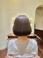 エルサフィロ ヨドヤバシ(el zafiro yodoyabashi)&nbsp;【el zafiro yodoyabashi】丸みミニボブスタイル
