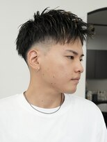 ログ(LOG)&nbsp;メンズショート フェードカット ツーブロ 高松