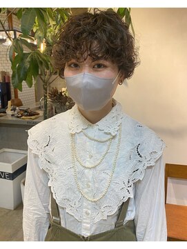 モーブ(MAUVE) 【HANAE】くせ毛風パーマのマッシュショート