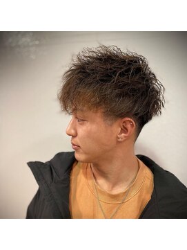 ヒロギンザ 神田店(HIRO GINZA) ツイストスパイラルパーマ〈神田〉〈理容室〉