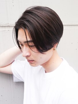 ウェイビーエフティフィフス 横浜西口(WAVEY ft.fifth) ニュアンスパーマセンターパートコンマヘアツーブロック