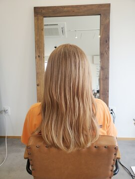 ヨハク(yohak) ブリーチ×ミルクティーベージュ