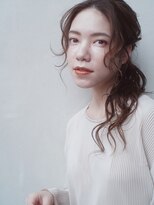 大人可愛い20代30代40代小顔結婚式二次会ハーフアップ