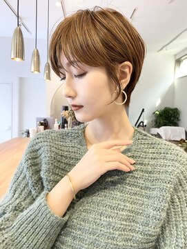 サークル(circle) 小顔補正立体カットショートボブショコラアッシュ20代30代40代