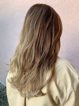 ベル バイ マグ 諏訪店(belle by Mag) 透明感カラー★ハイライトミルクティーベージュ