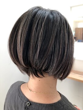 エルパライソ 神明店(Elparaiso) 前下がりショート