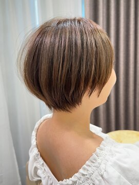 アンド ストーリーズ(&STORIES) ショートボブ髪型30代40代50代前髪あり前髪なし面長丸顔【倉田】