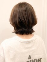 ヴェリーテ(Verite) デザインカラー/レイヤーカット/ウェットヘア/オリーブベージュ