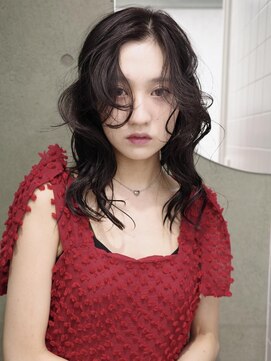 キャロルガーデンズ ボコカ 表参道(Carroll Gardens bococa) ミディアム、巻き髪