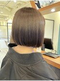 透明感アッシュベージュ×ボブ