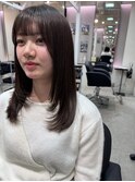 オリーブカラー×レイヤーカット