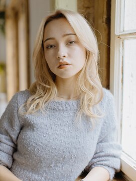 ポイントファイブバイソレイユ 藤沢店(.5 by SOLEIL) ロング顔まわりレイヤー前髪なし韓国ヘアレイヤーカットブリーチ