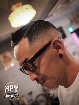 エーピーティートアウエスト(APT. TOR WEST) SIDE PART