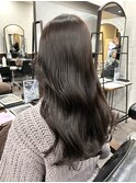 オリーブブラウン