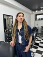キングコング バーバーショップ バイ アルバレス(KING KONG BARBERSHOP by ALVAREZ) 武淵 晴香