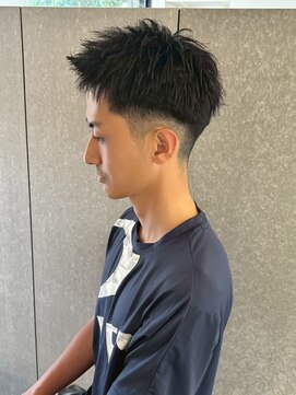 ニアウ 太田店(Niau) セットが楽な刈り上げショートスタイル+眉カット