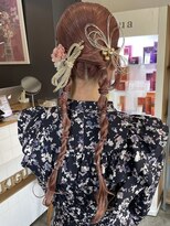 アオゾラヘアー フジサキグウ(AOZORA HAIR FUJISAKIGU)&nbsp;袴用ヘアセット 卒業式ヘアアレンジ ヘアセット ツインアレンジ