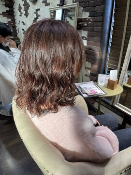 ヘアー クリエイト カルバリ(HAIR CREATE Calbari) ミディアムパーマ×カシスブラウン