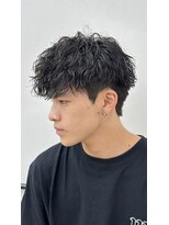 ササ ウメダ(33 UMEDA)&nbsp;大阪梅田ツイストスパイラルパーマ