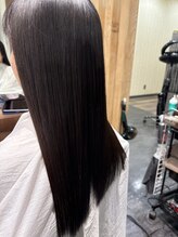 美容師 中本 ツヤツヤストレート