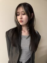イェン(Yen.)&nbsp;レイヤーカットハッシュカットデザインカラーハイライトカラー
