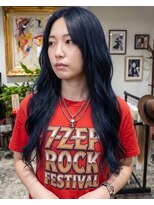 グッドフェローズ キタホリエ(GoodFellas kitahorie) レイヤーで魅せる暗髪ブルーブラックセミロングハイトーン艶感