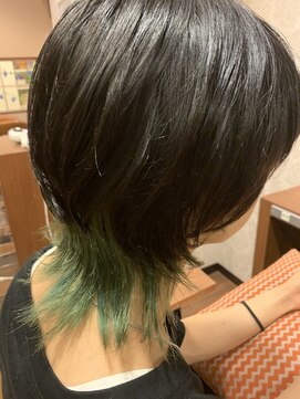 ヘアーアンドビュー ティーリタ 蕨(RITA) マッシュウルフ×襟足カラー
