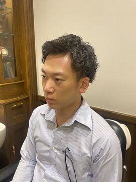 ヒロギンザバーバーショップ 神楽坂店(HIRO GINZA BARBER SHOP) 七三パーマ