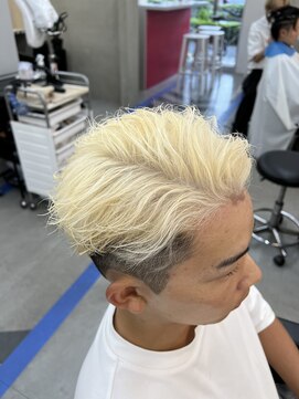 ダズルヘアラッシュ(DAZZLE hair RUSH) 単発ブロンドヘアー