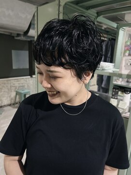 キヴィ(kivi) ショートパーマ
