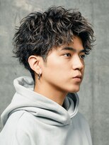 【fifth】アップバングセンターパートツイストスパイラルパーマ
