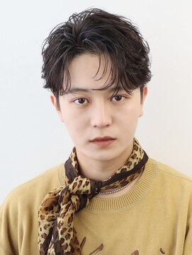 オーシャントーキョー 原宿(OCEAN TOKYO) 韓国ヘアカルマパーマコンマバングセンターパート黒髪ニュアンス