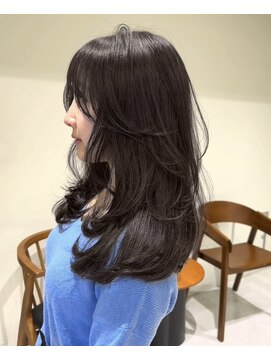 ジルブラン 錦糸町(JIL BLAN) レイヤーカット艶カラー透明感カラーナチュラルハイライト