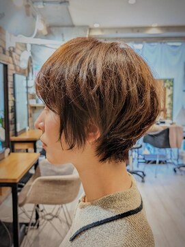 マノハル(MANOHARU) 大人カジュアルなニュアンスショート