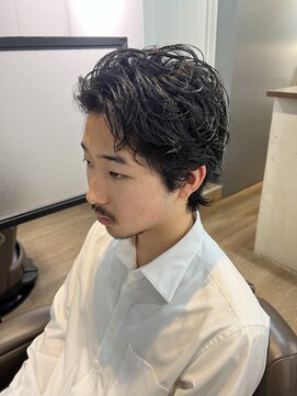 クロムトウキョウ ザ バーバー 新宿本店(CHROM TOKYO the Barber) ナチュラルメンズパーマ