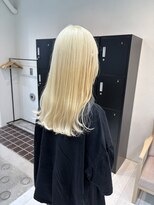 ニュート(Neut )&nbsp;ブロンドカラー/ケアブリーチ抜きっぱなし/ハイトーン