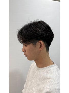 ウタシロイロ(uta shiroiro) フェザーパーマ