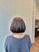 エルサフィロ ヨドヤバシ(el zafiro yodoyabashi)&nbsp;【el zafiro yodoyabashi】大人女性のミニボブスタイル