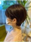 バッサリカット!かわいらしいフェミニンショート