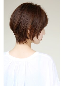 ヴェローグ シェ ブー(belog chez vous hair luxe) 20代30代40代50代ひし形美シルエットショートスタイル