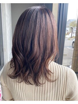 フィオーレ ヘアデザイン(FIORE hair design) アッシュブラウン ミディアム 韓国風