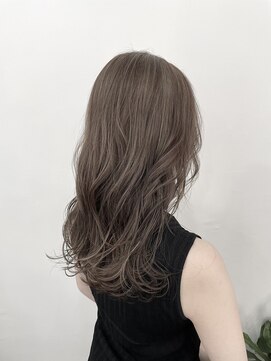 ルヴェルヘアー(Revel hair) ハイライト×グレージュ