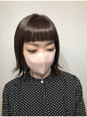 大人のオン眉ボブ