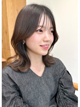 ルエ(rue) 大人可愛い20代30代40代小顔ウルフレイヤーボブ丸みショートボブ