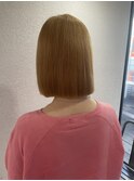 切りっぱなしボブ美髪艶ケアブリーチベージュカラー所沢練馬