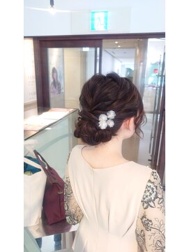 トパーズ(topaz) 結婚式ヘアセット